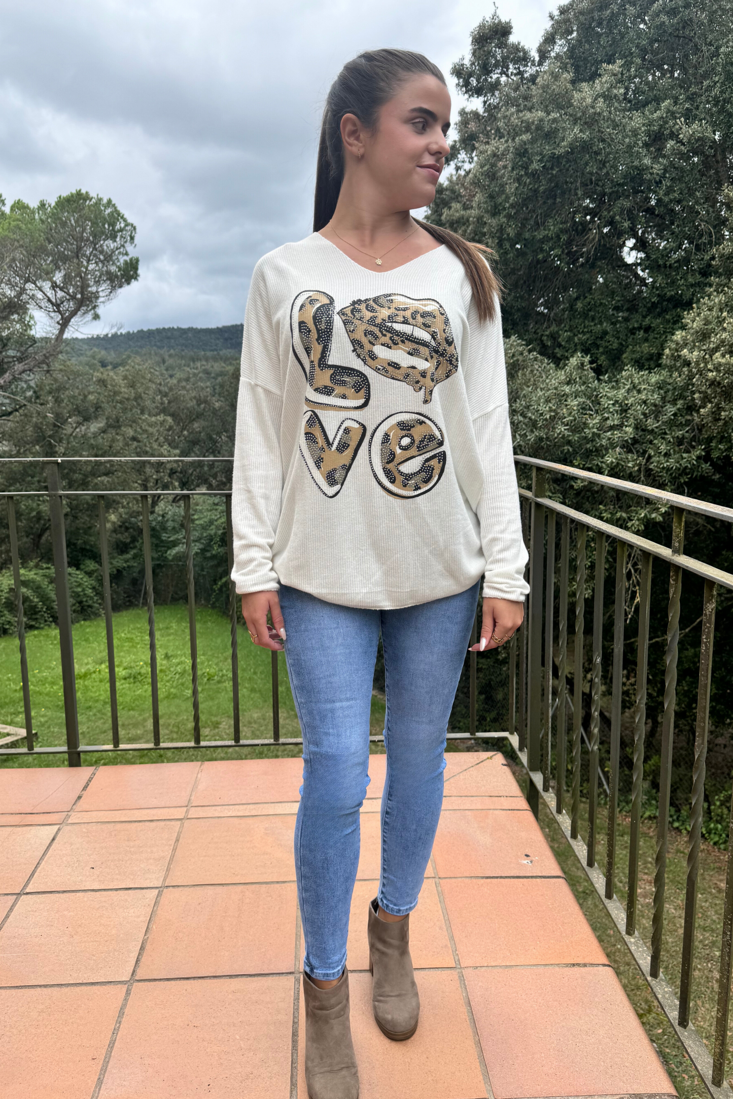 Suéter LOVE